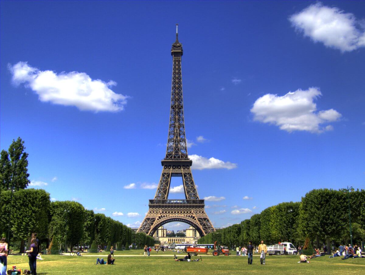 Tháp Eiffel